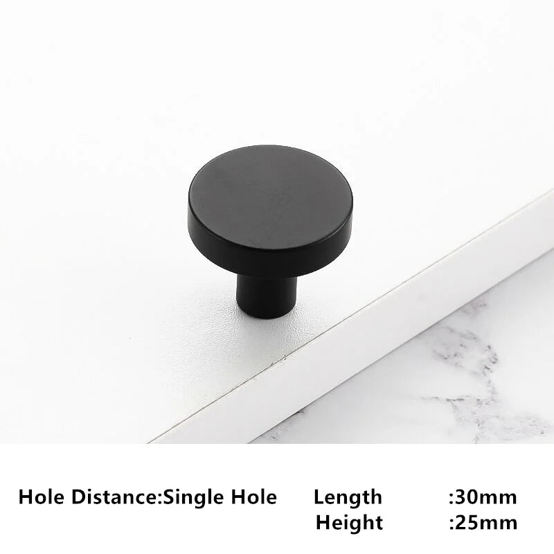Classic Round Cabinet Knob – Gold & Black Drawer Pull | Kitchen & Furniture Hardware