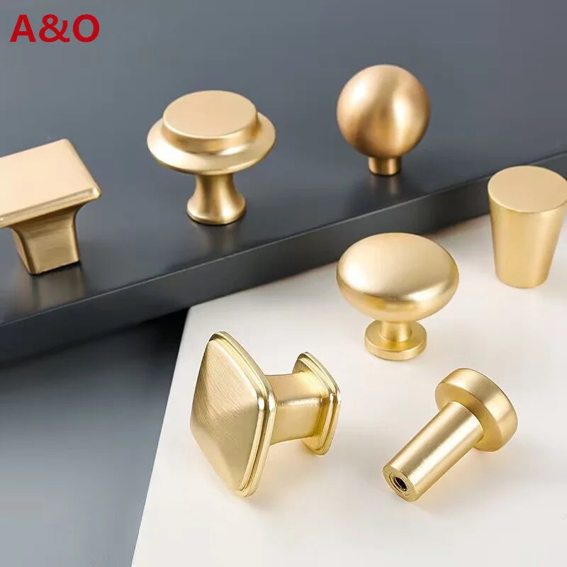 Single-Hole Zinc Alloy Cabinet Knob – Brushed Gold & Antique Copper | Modern Design